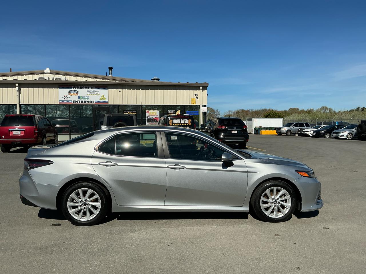 Toyota Camry LE 2022