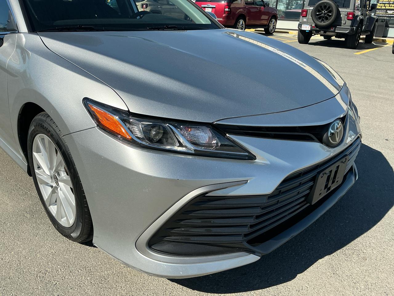 Toyota Camry LE 2022