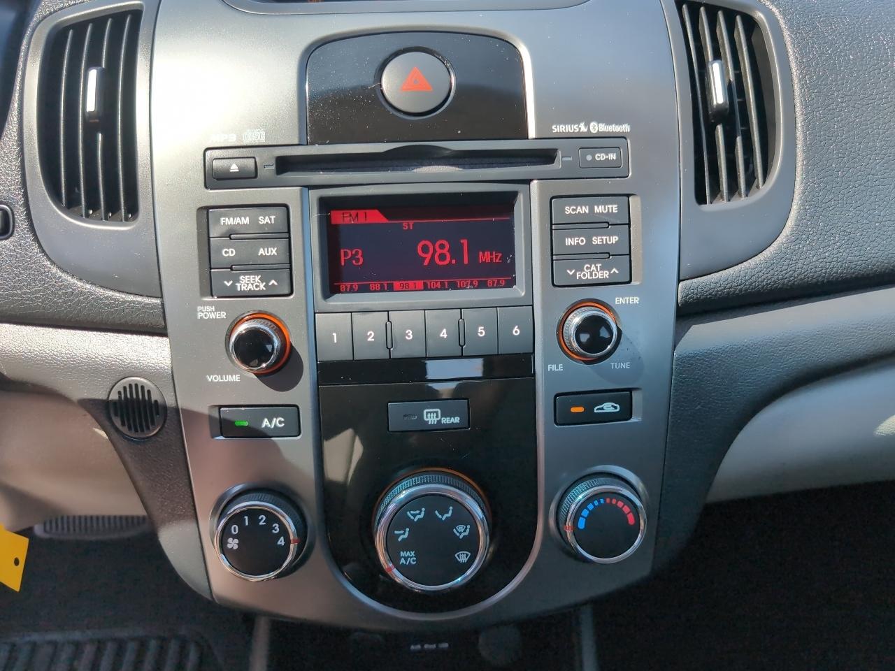 Kia Forte EX 2013