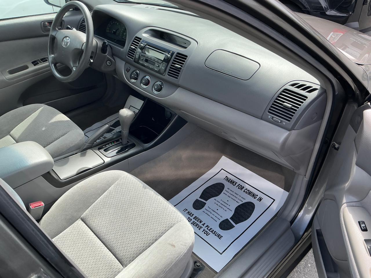 Toyota Camry XLE 2003