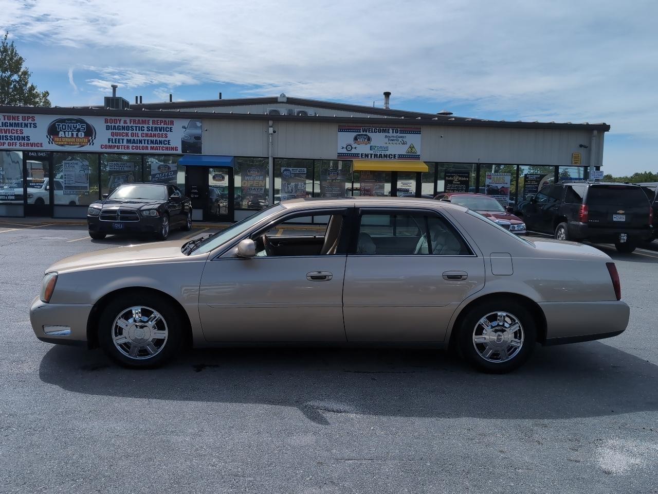 Cadillac DeVille Sedan 2005