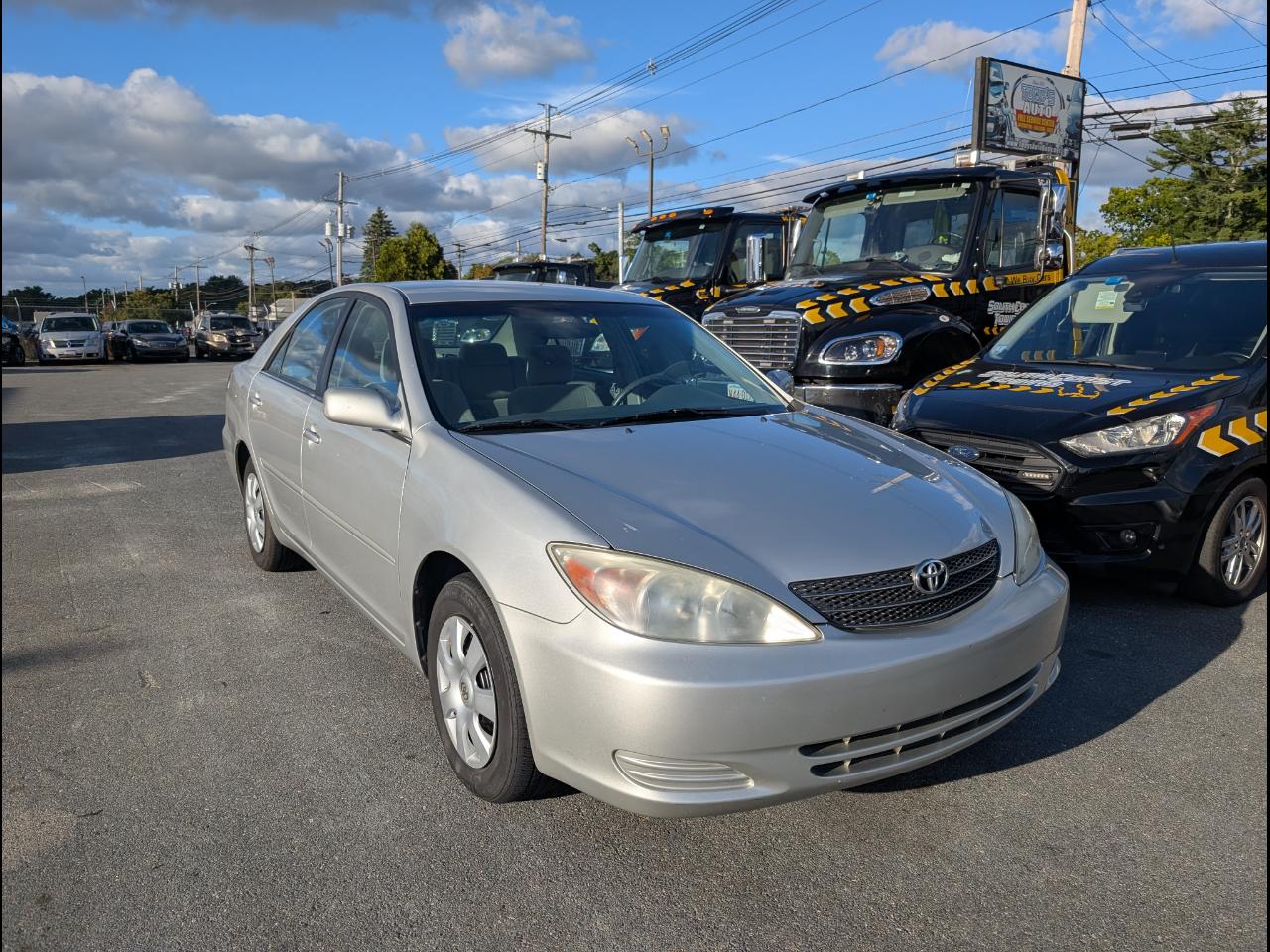 Toyota Camry LE 2004