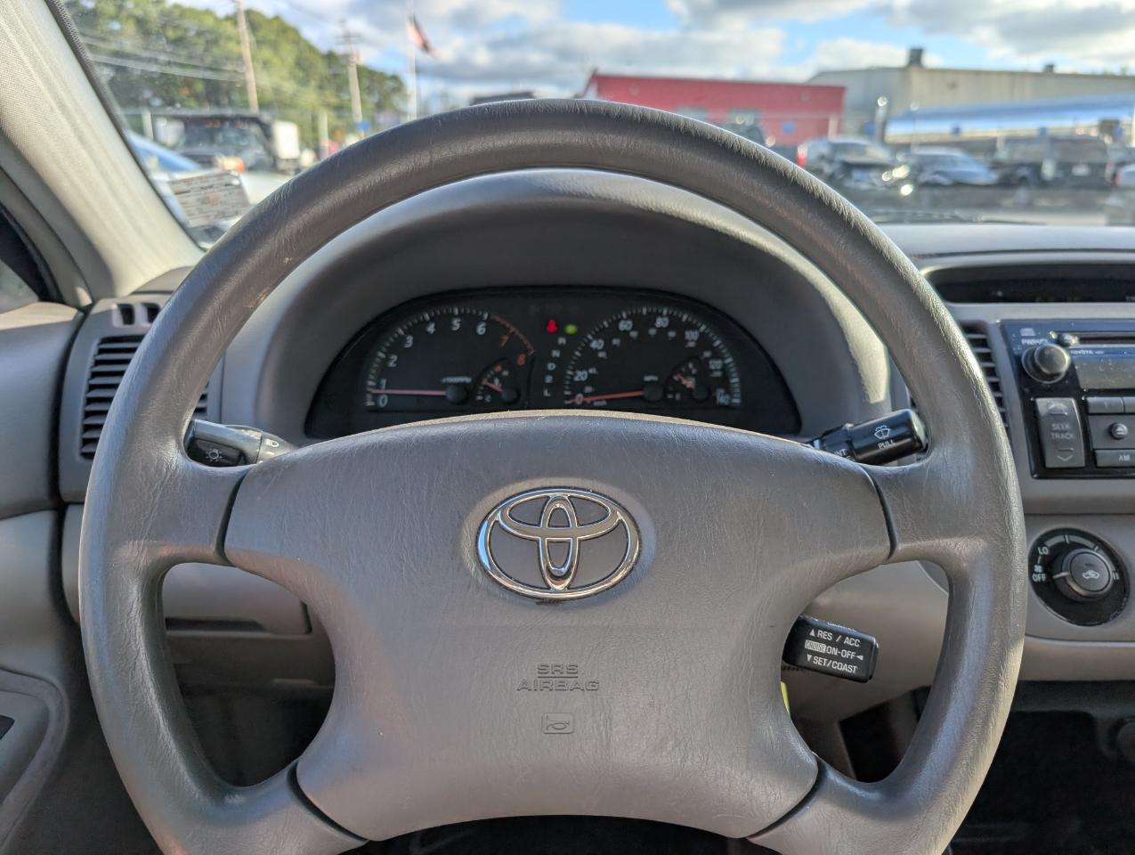 Toyota Camry LE 2004