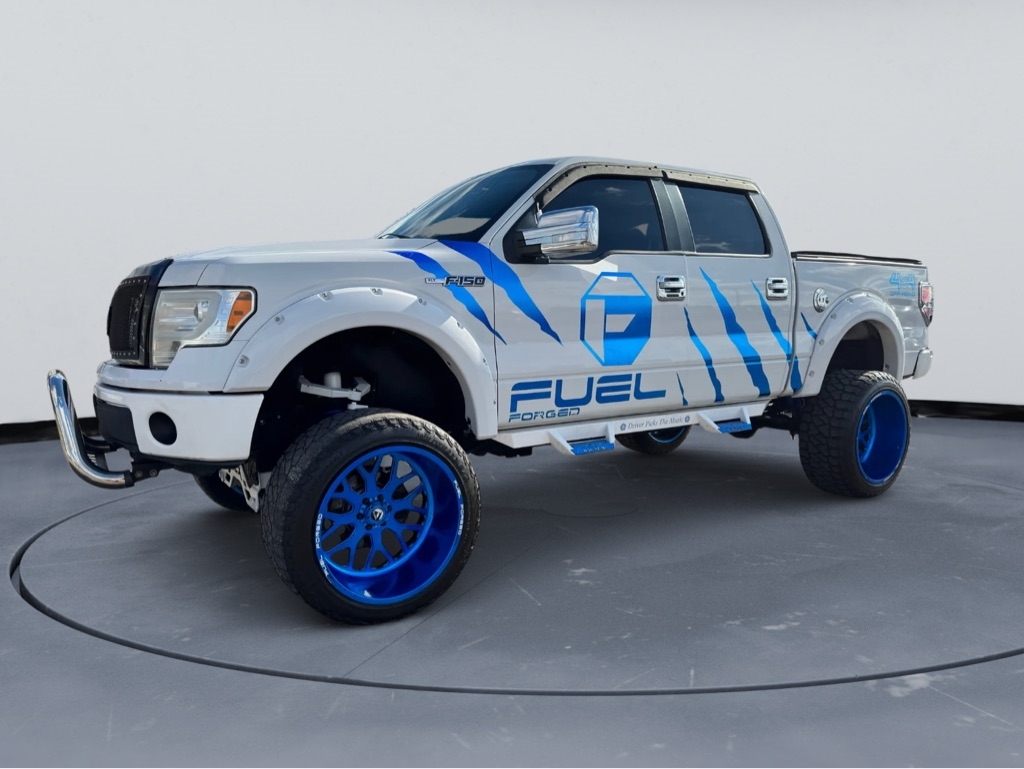 2013 Ford F-150 4WD SuperCrew 145" XL SHOW TRUCK