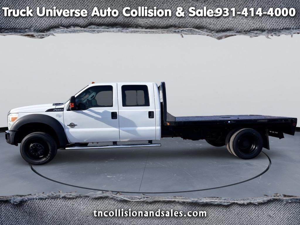 2013 Ford Super Duty F-550 DRW 4WD Crew Cab 200" WB 84" CA XLT