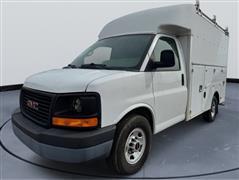 2013 GMC Savana Commercial Cutaway 