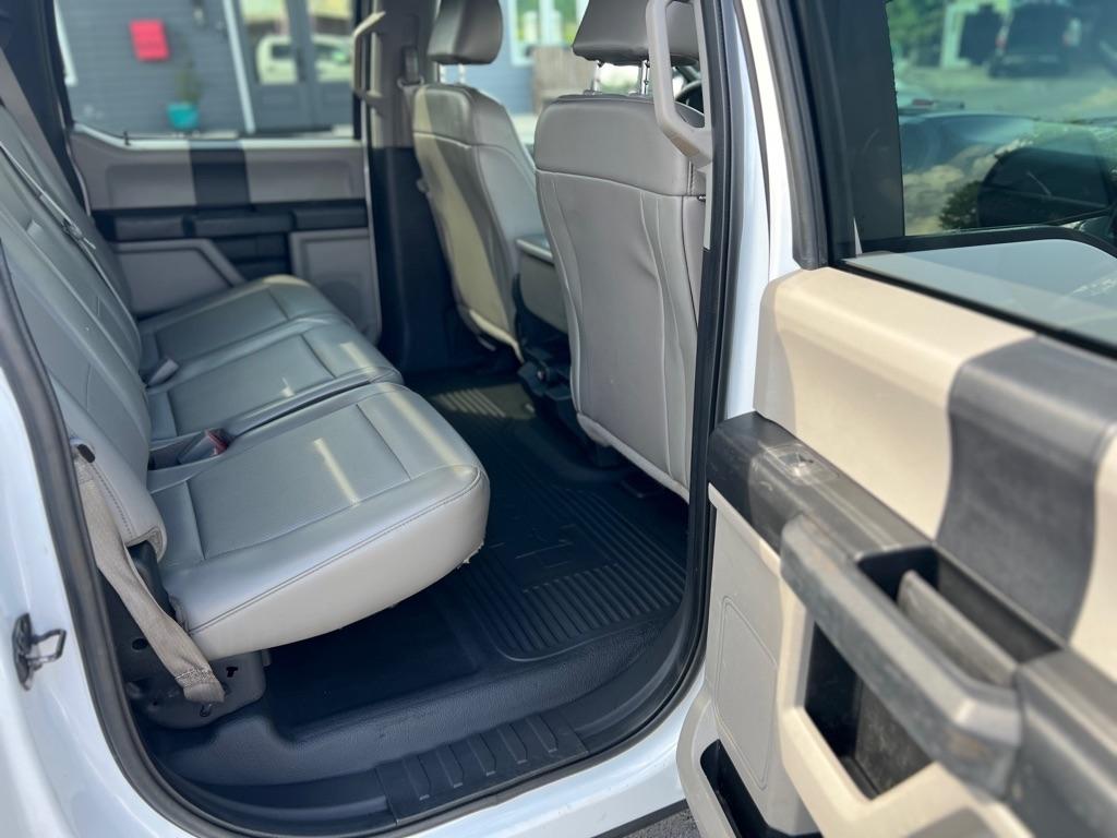 2018 Ford F-350 Super Duty Chassis Cab XL - Photo 6