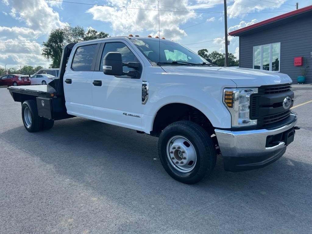 2018 Ford F-350 Super Duty Chassis Cab XL - Photo 11