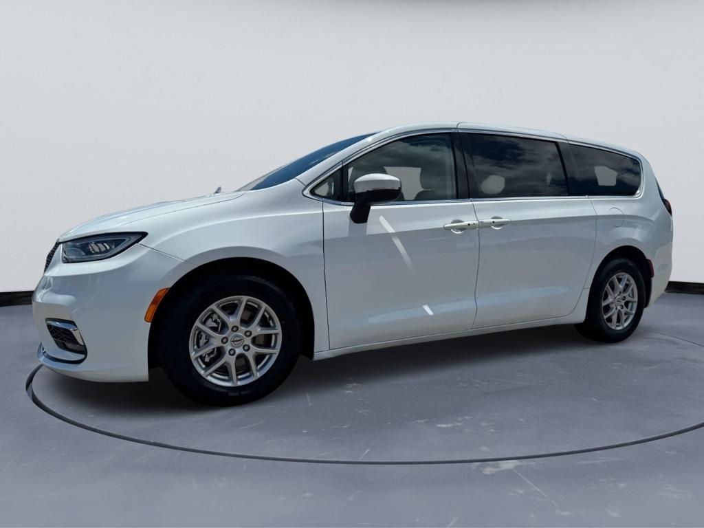 2023 Chrysler Pacifica Touring L FWD ELITE MINI VAN