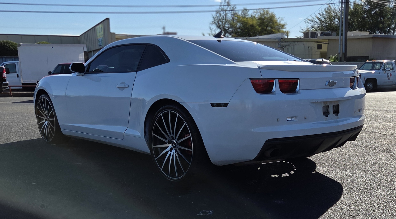 Chevrolet Camaro 2LT Coupe 2011