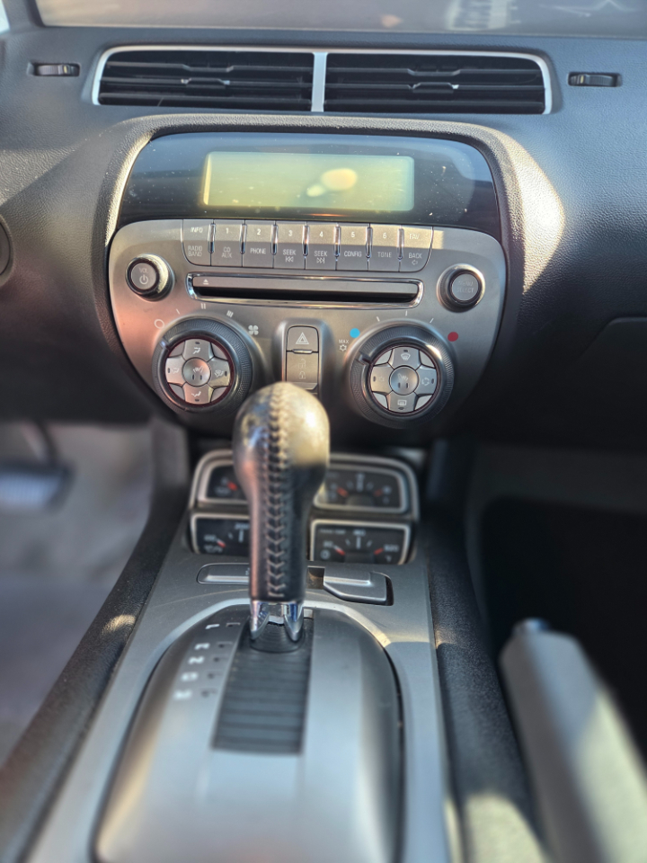 Chevrolet Camaro 2LT Coupe 2011