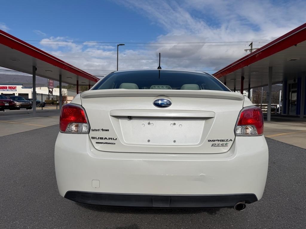 Subaru Impreza  2016