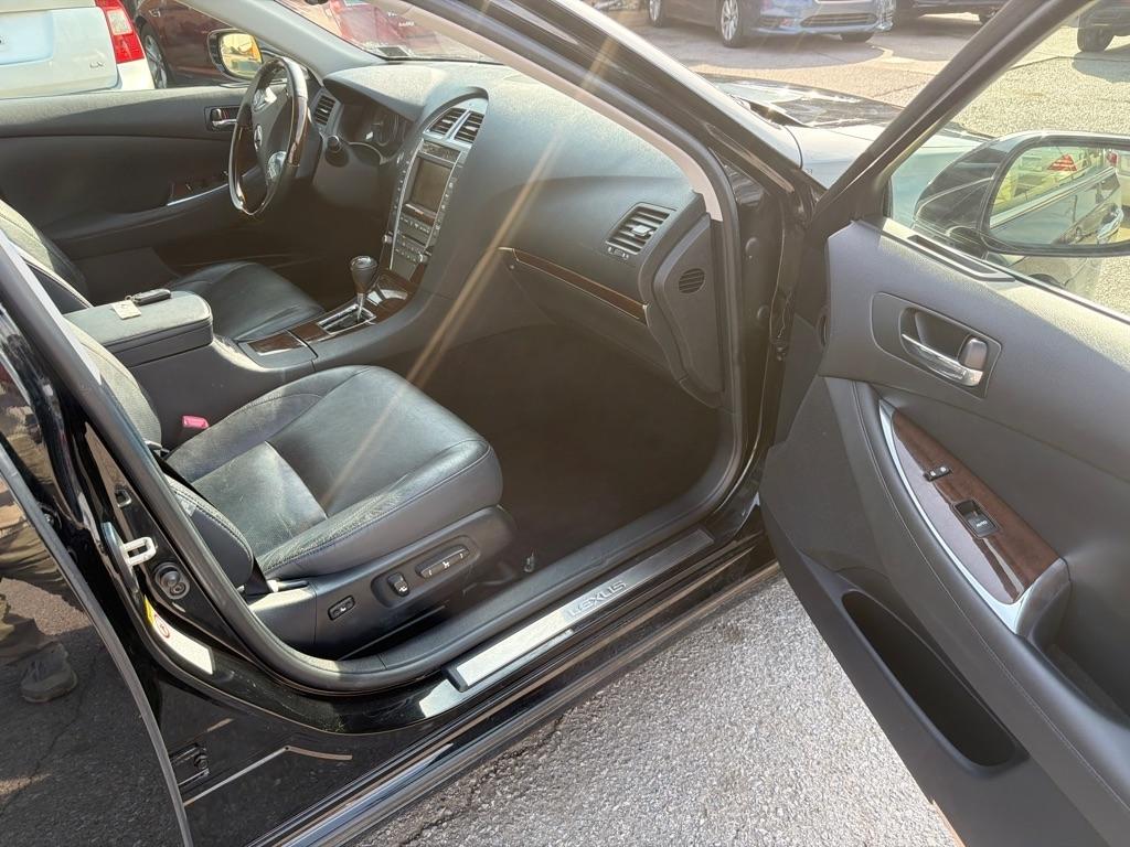 Lexus ES 350  2011