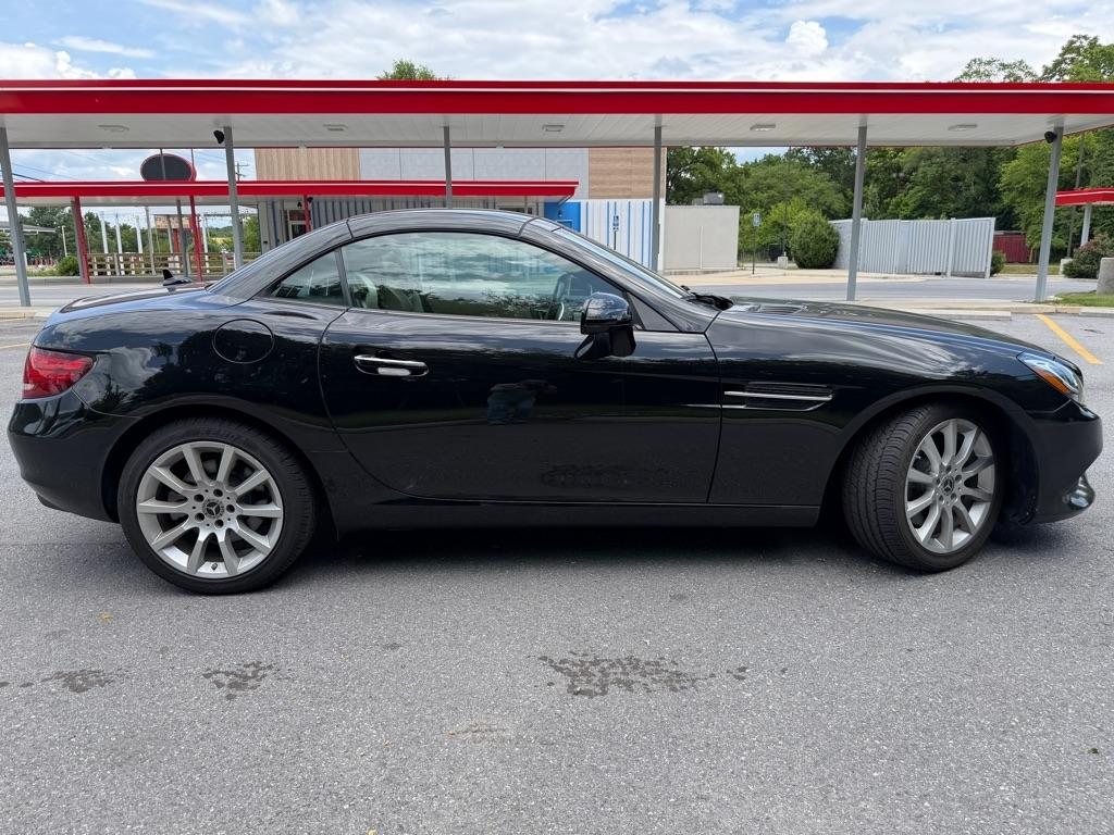 Mercedes-Benz SLC-Class  2018