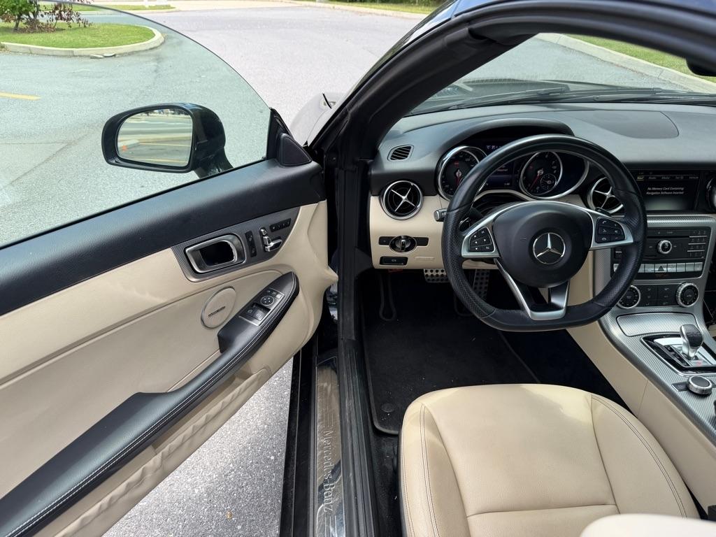 Mercedes-Benz SLC-Class  2018