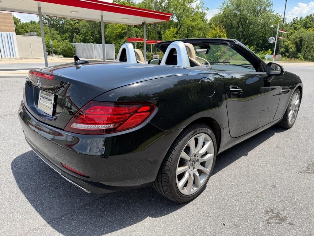 Mercedes-Benz SLC-Class  2018