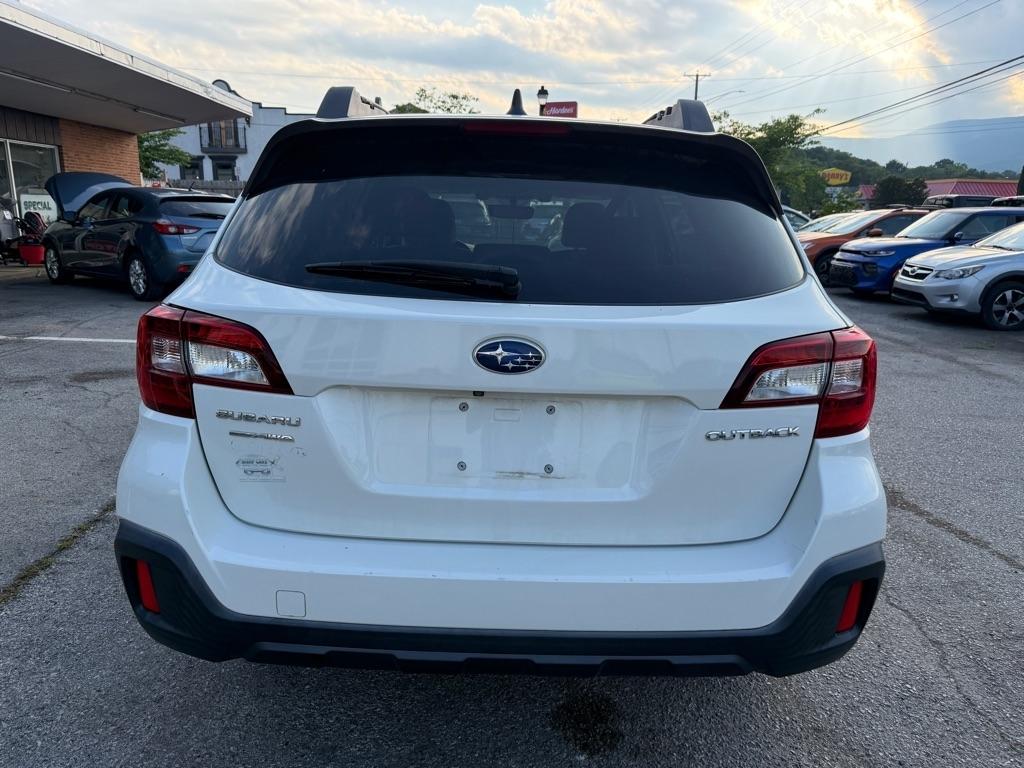 Subaru Outback  2018