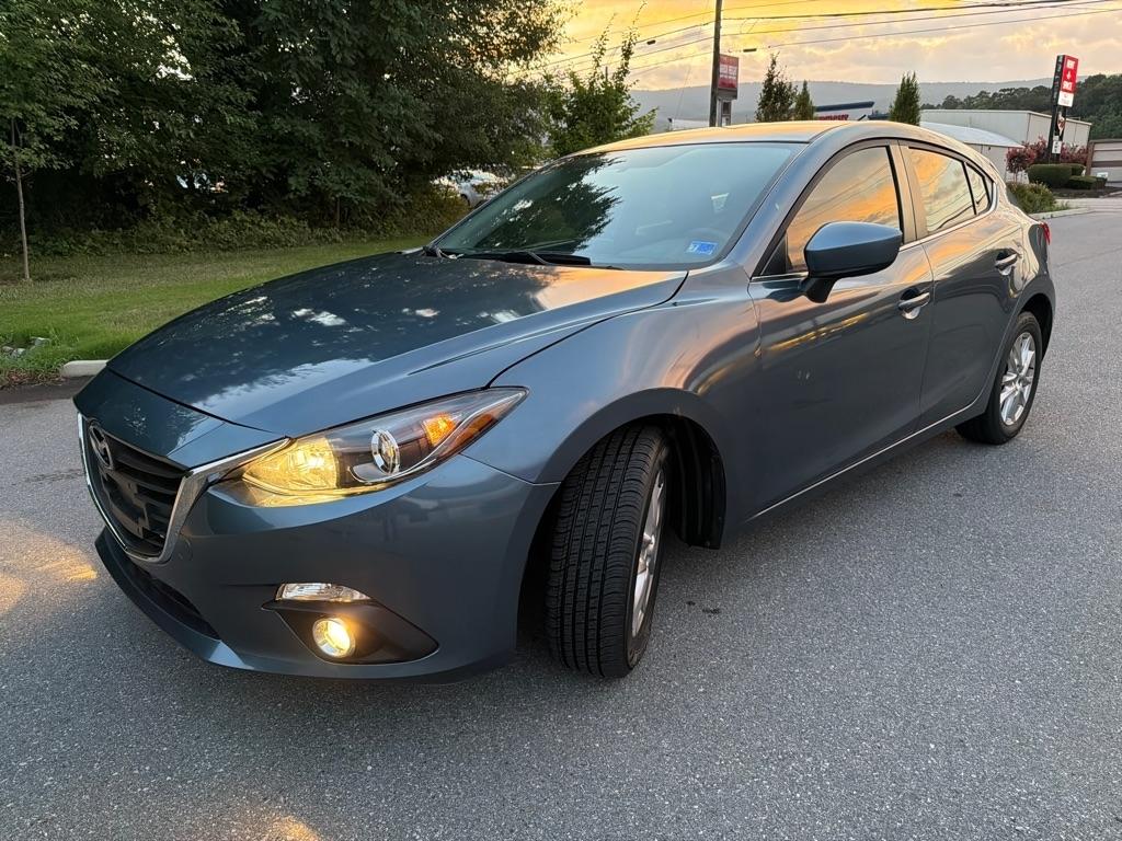 Mazda MAZDA3  2015