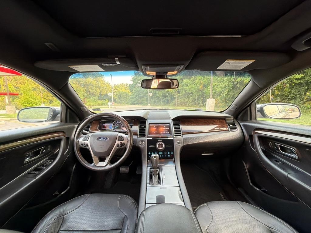 Ford Taurus  2014