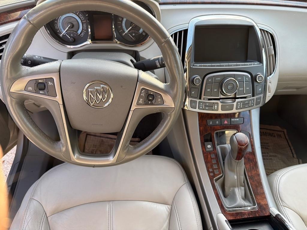 Buick LaCrosse  2013