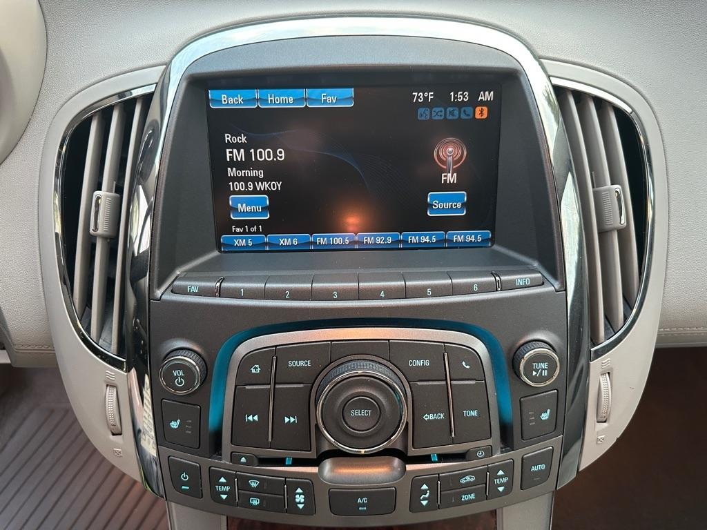 Buick LaCrosse  2013