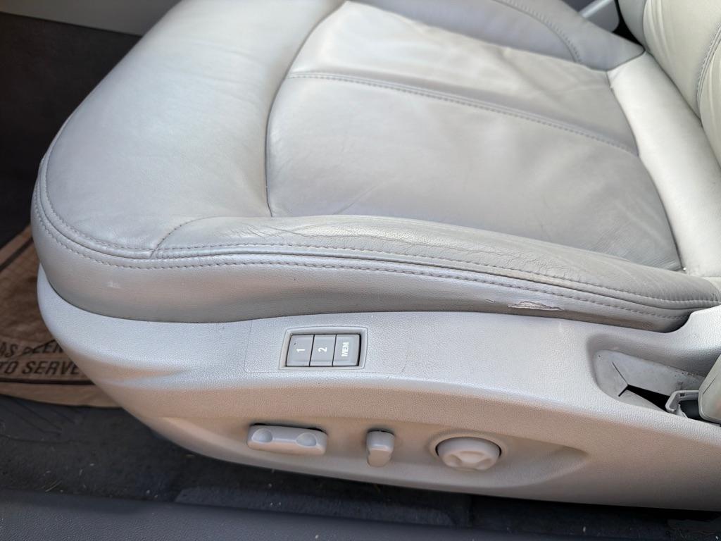 Buick LaCrosse  2013