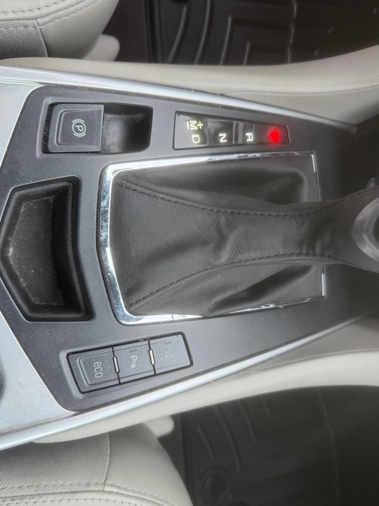 Cadillac SRX  2013