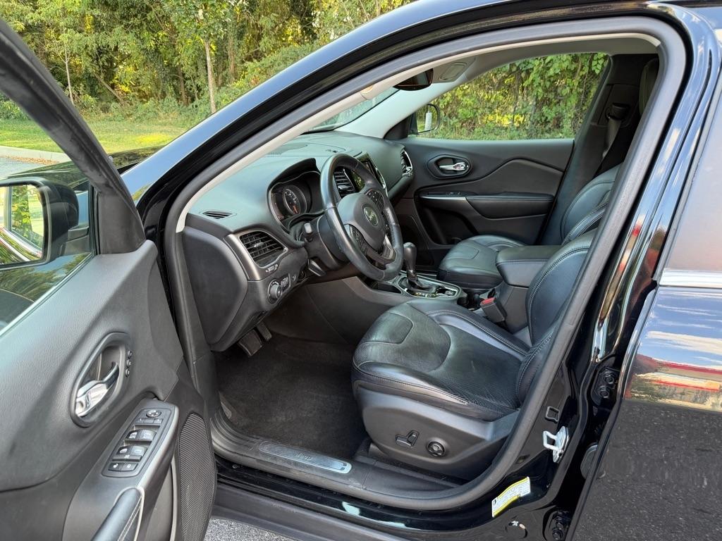 Jeep Cherokee  2019