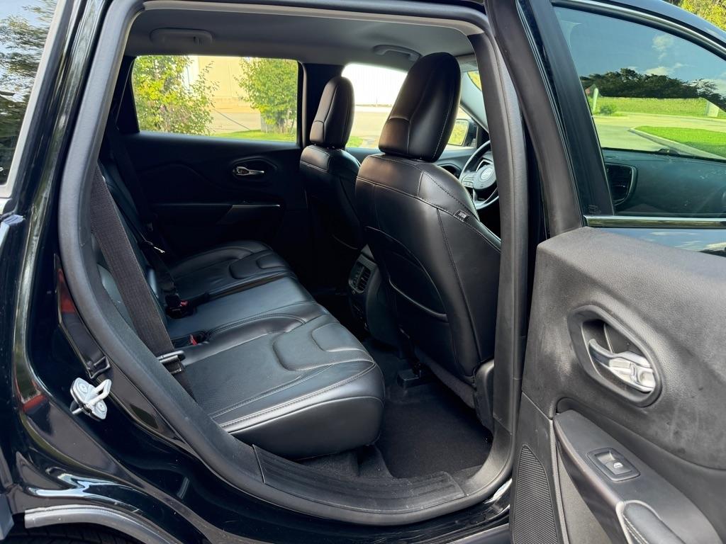 Jeep Cherokee  2019