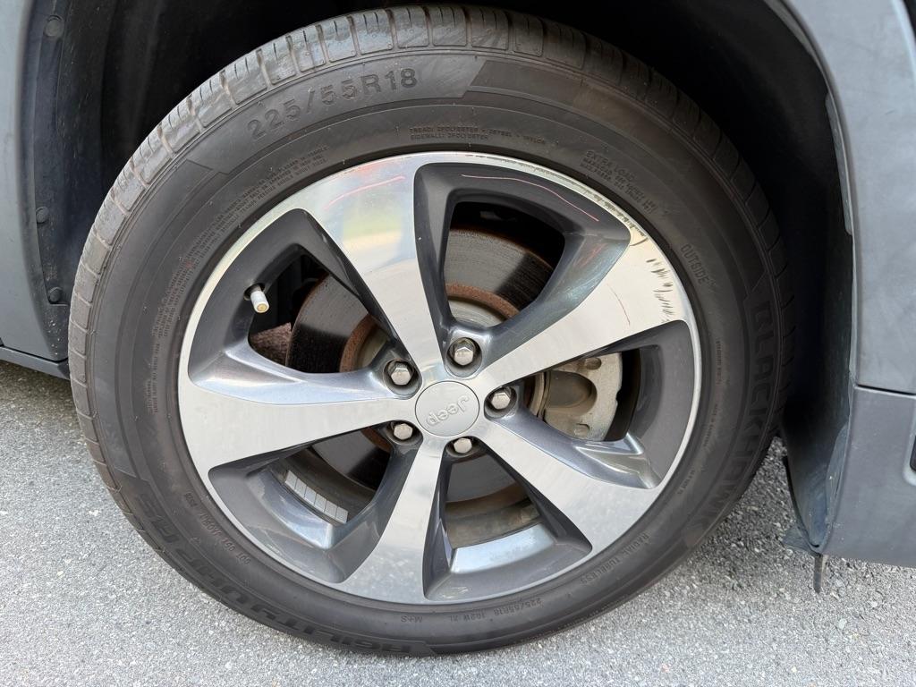 Jeep Cherokee  2019