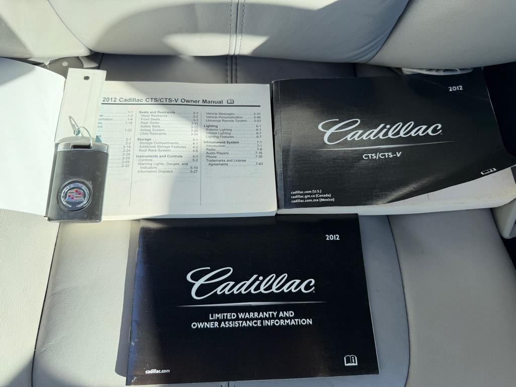 Cadillac CTS  2012