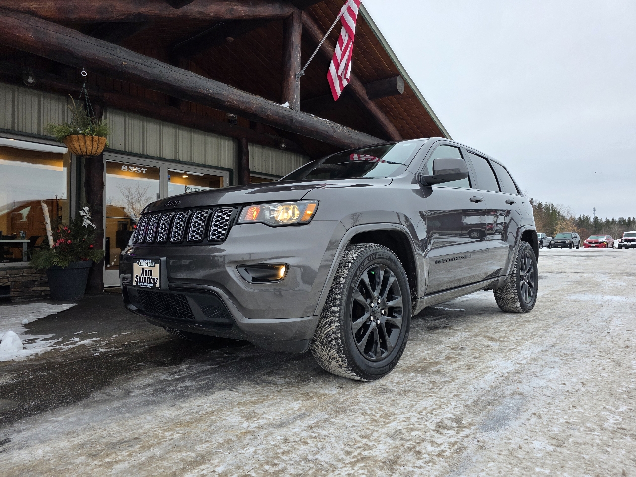 2020 Jeep Grand Cherokee Altitude's photo