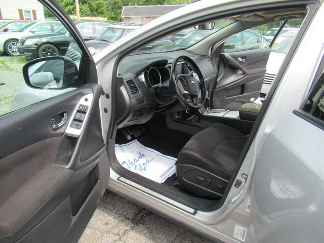 Nissan Murano SV 2012