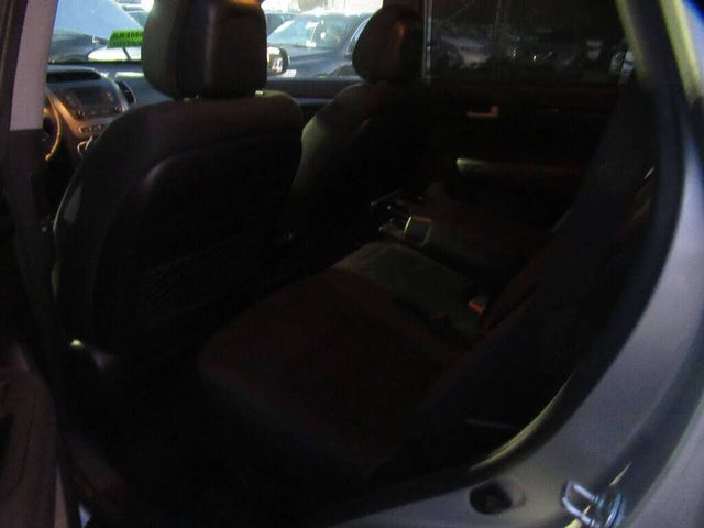 Kia Sorento LX 2WD 2015