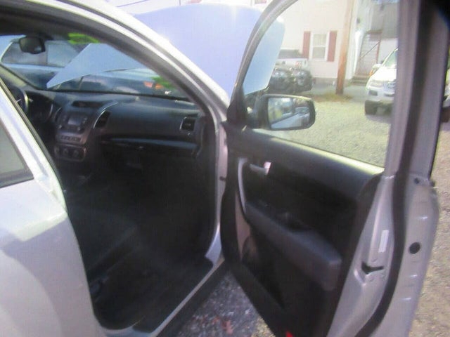 Kia Sorento LX 2WD 2015