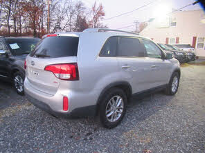 Kia Sorento LX 2WD 2015