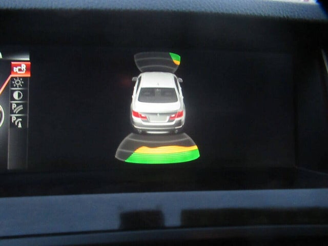 BMW 5-Series 528i xDrive 2015