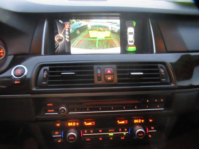 BMW 5-Series 528i xDrive 2015