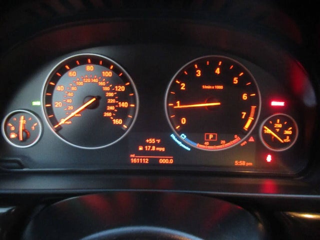 BMW 5-Series 528i xDrive 2015