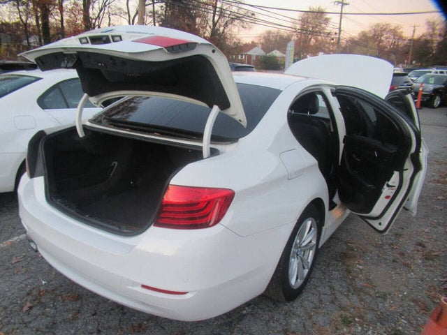 BMW 5-Series 528i xDrive 2015