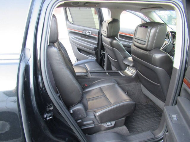 Lincoln MKT 3.5L with EcoBoost AWD 2011