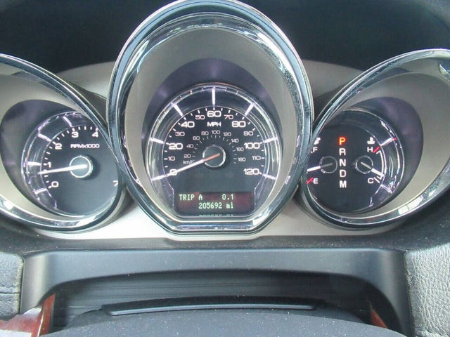 Lincoln MKT 3.5L with EcoBoost AWD 2011