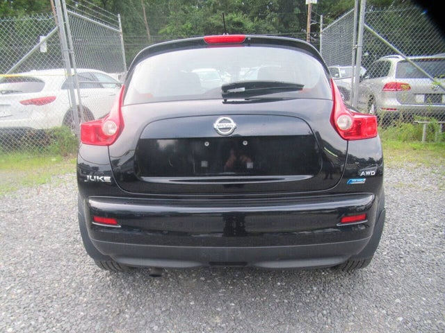 Nissan Juke S AWD 2014