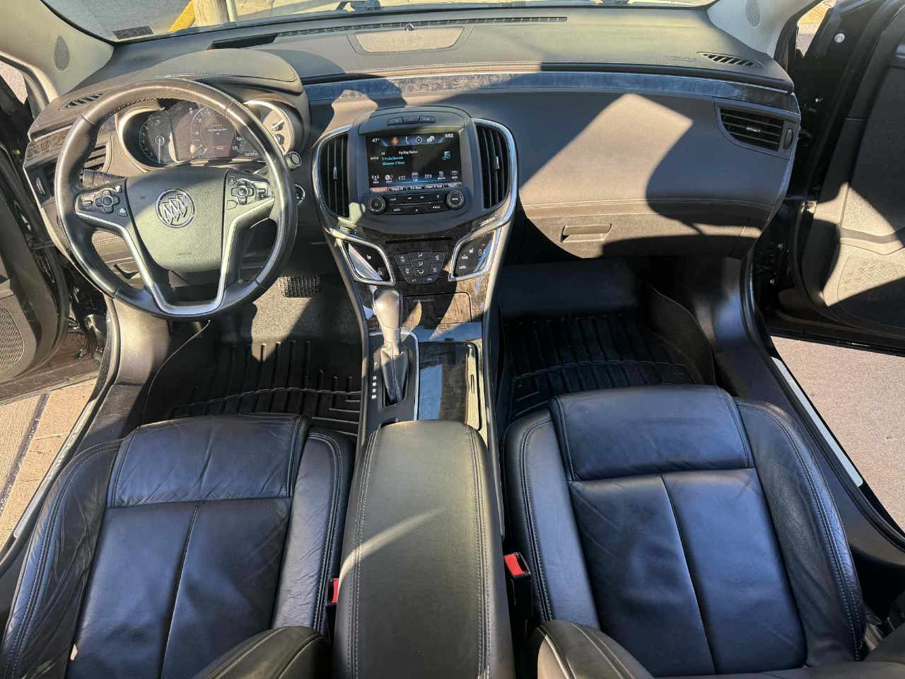 Buick LaCrosse Leather Package 2016