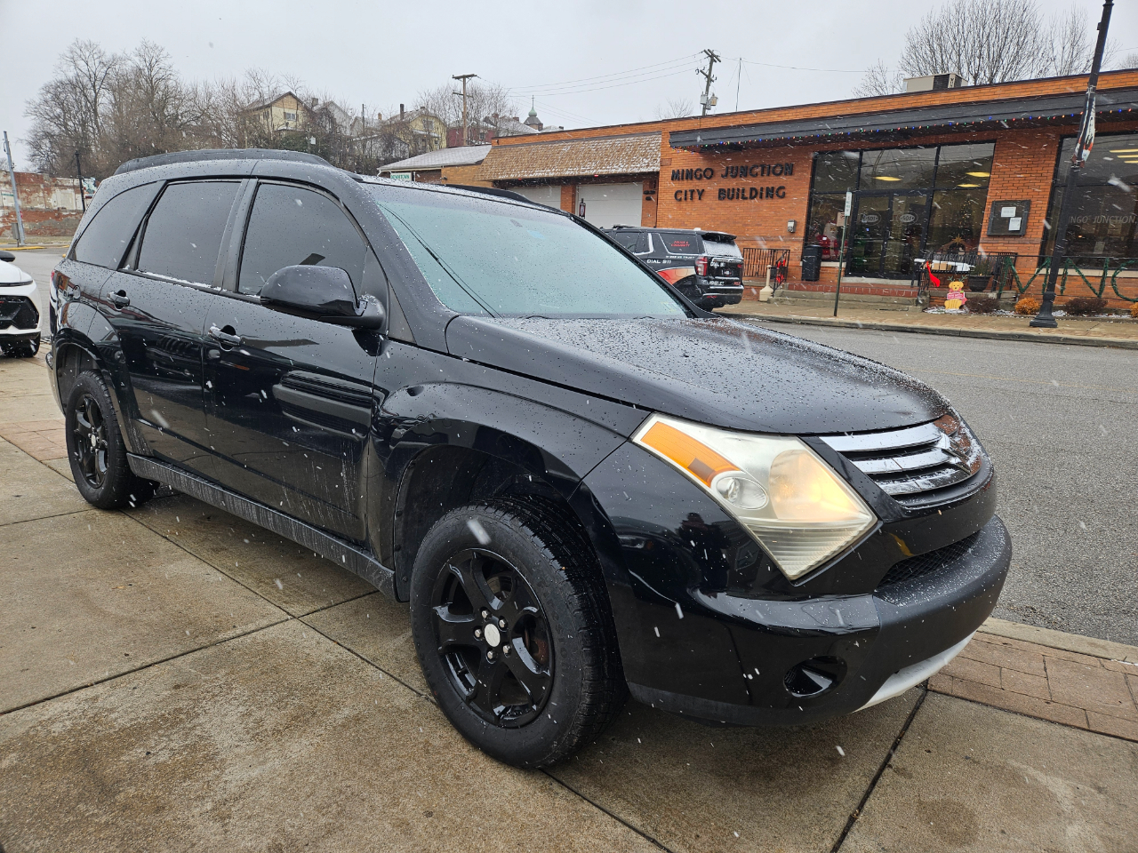 Suzuki XL-7 Premium 3-Row 2WD 2008