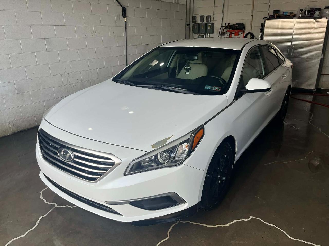 Hyundai Sonata SE 2016
