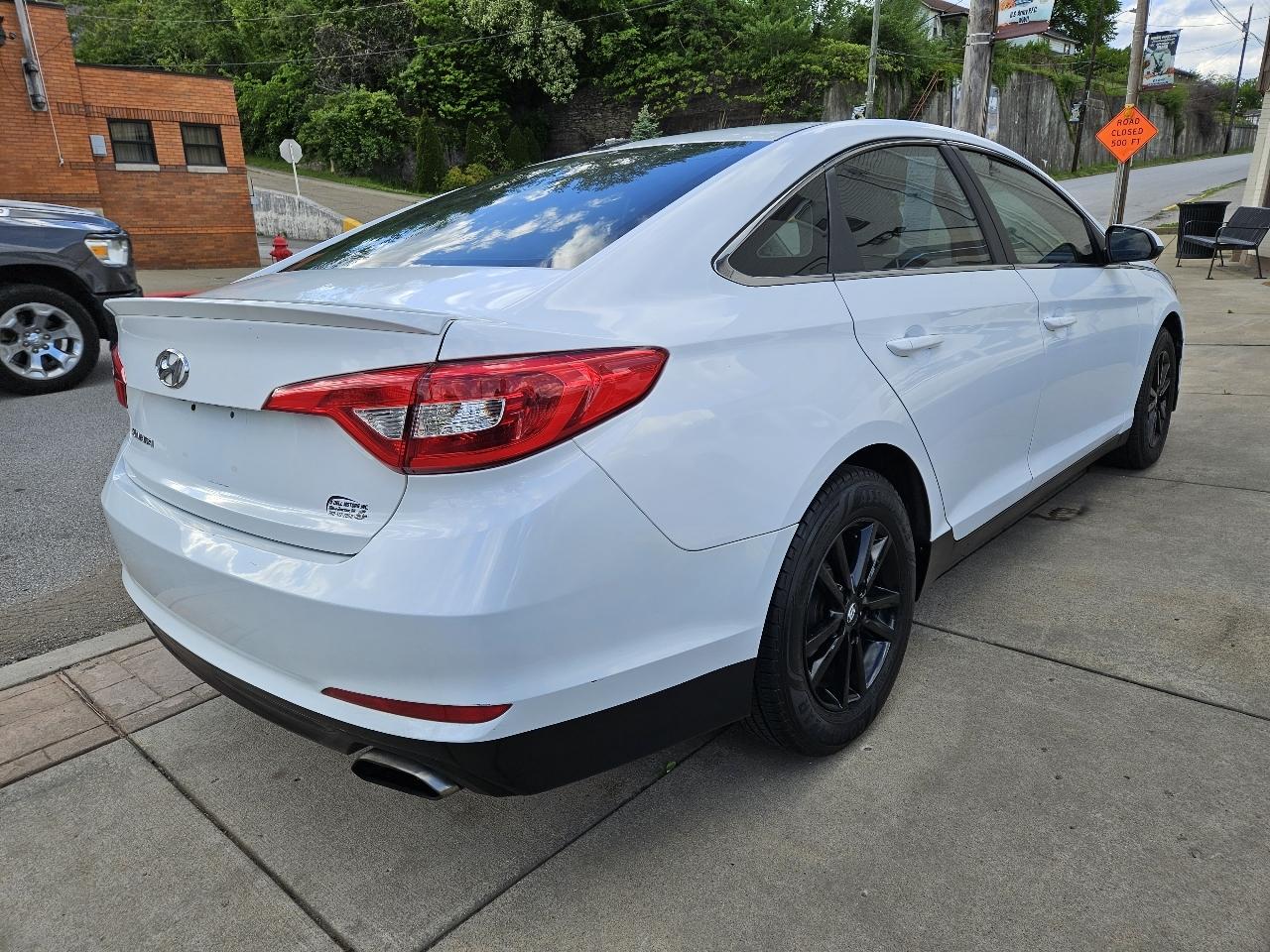 Hyundai Sonata SE 2016