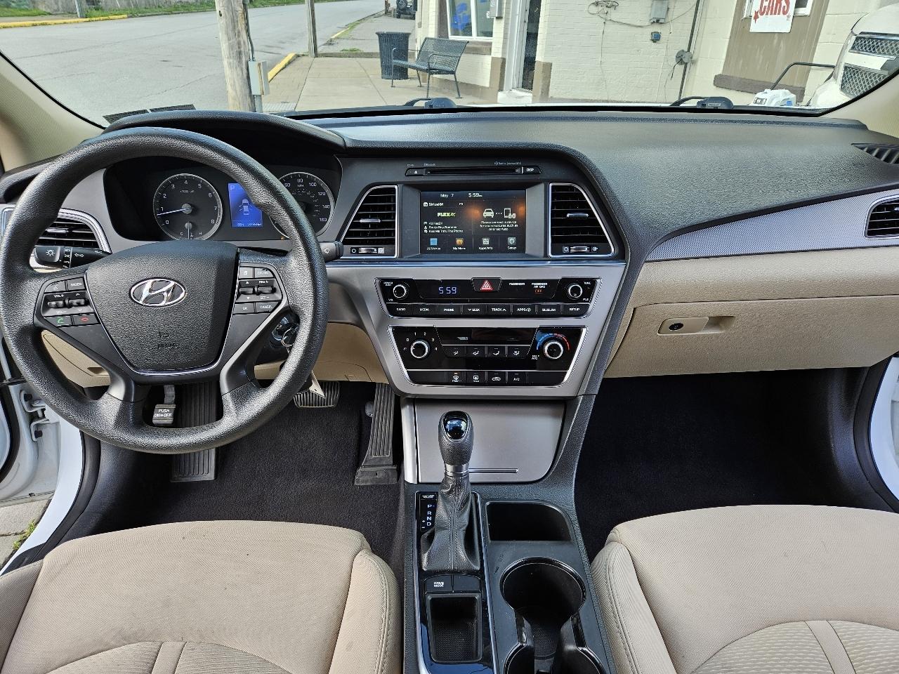 Hyundai Sonata SE 2016
