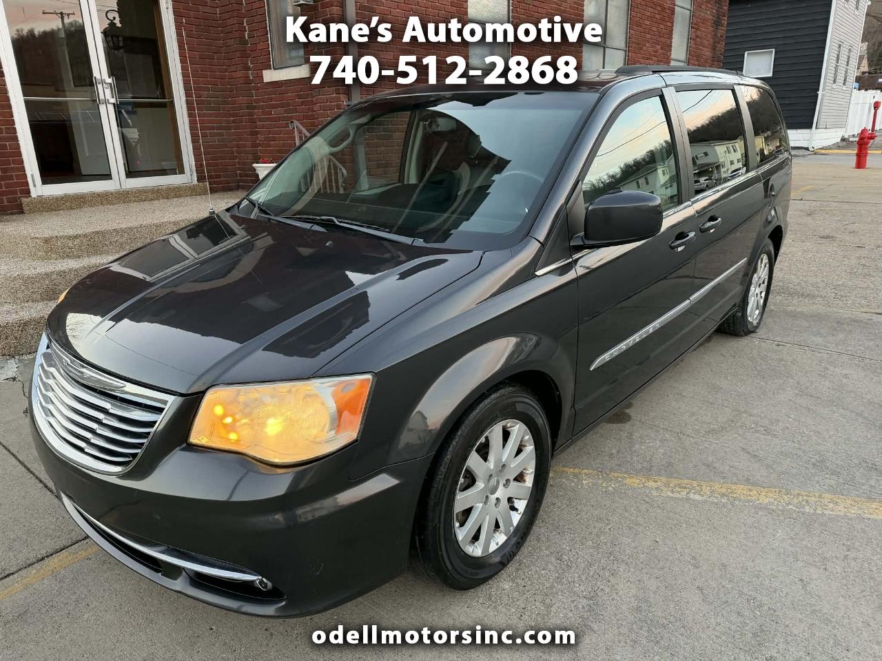 Chrysler Town & Country Touring 2012