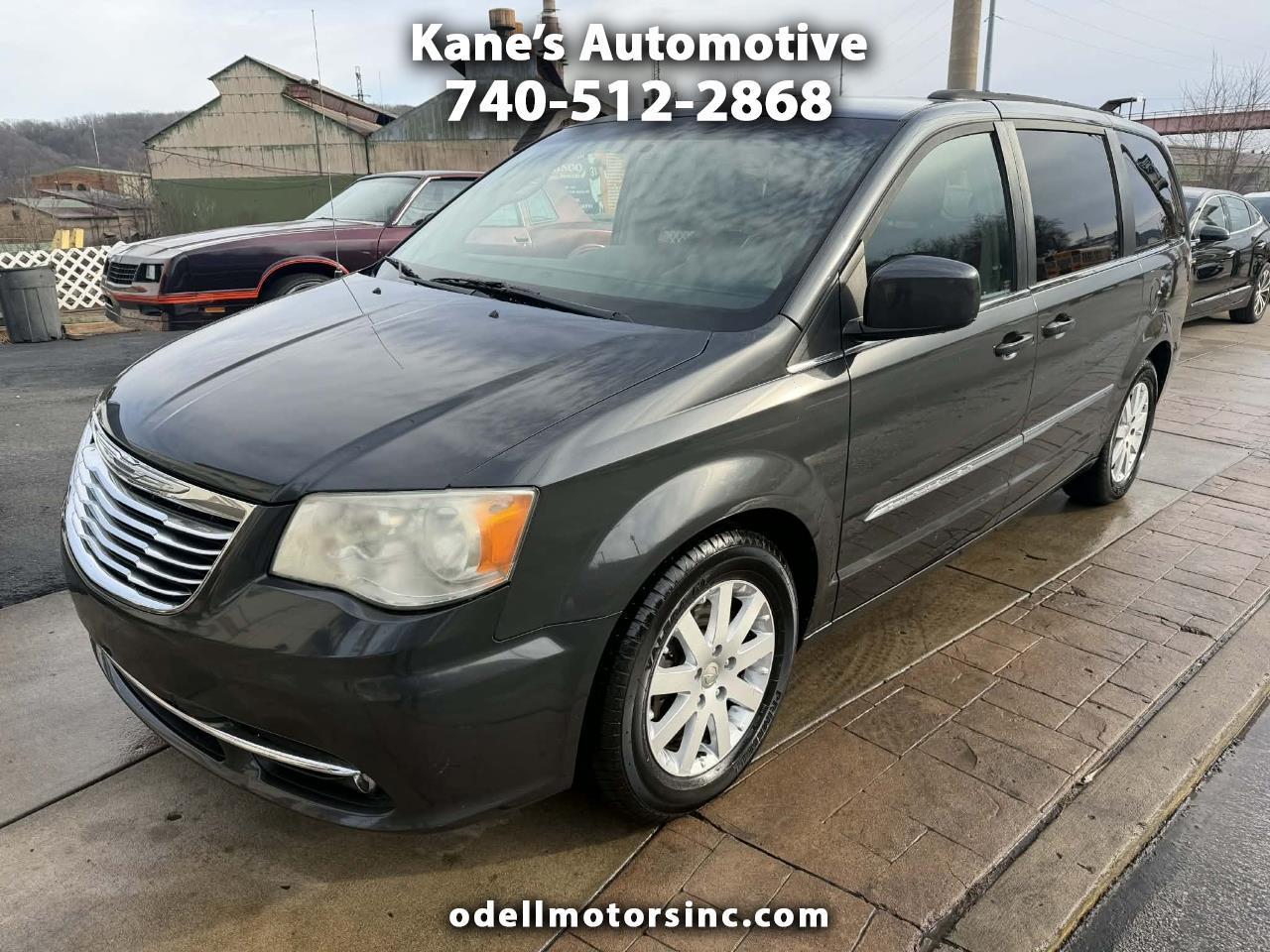 2012 Chrysler Town & Country Touring